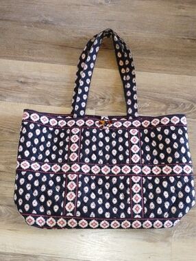 VTG Vera Bradley Navy and Pink Quilted Printed Tote